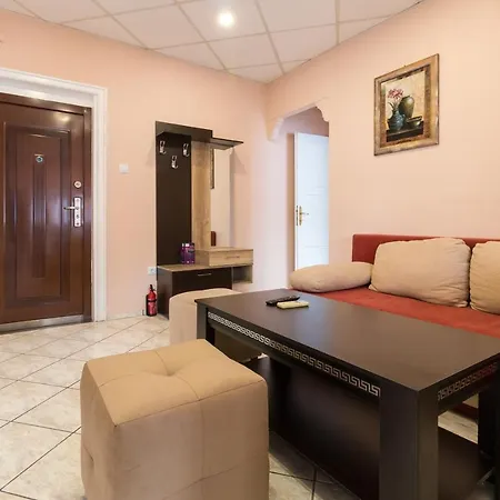 Apartamento *kapana Ultimate 2-bedroom Apartment* Plovdiv